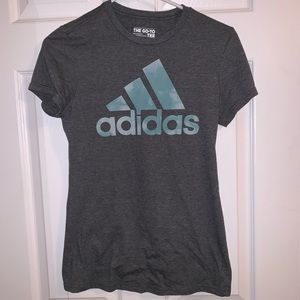 Adidas T-Shirt